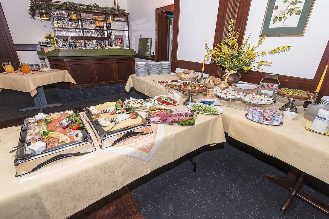 Gedeckter Tisch im Restaurant Rohdenburg